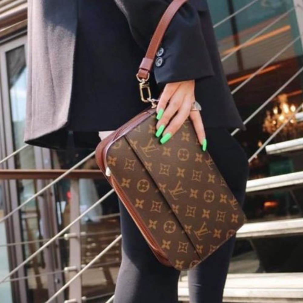 Louis Vuitton Orsay Wristlet